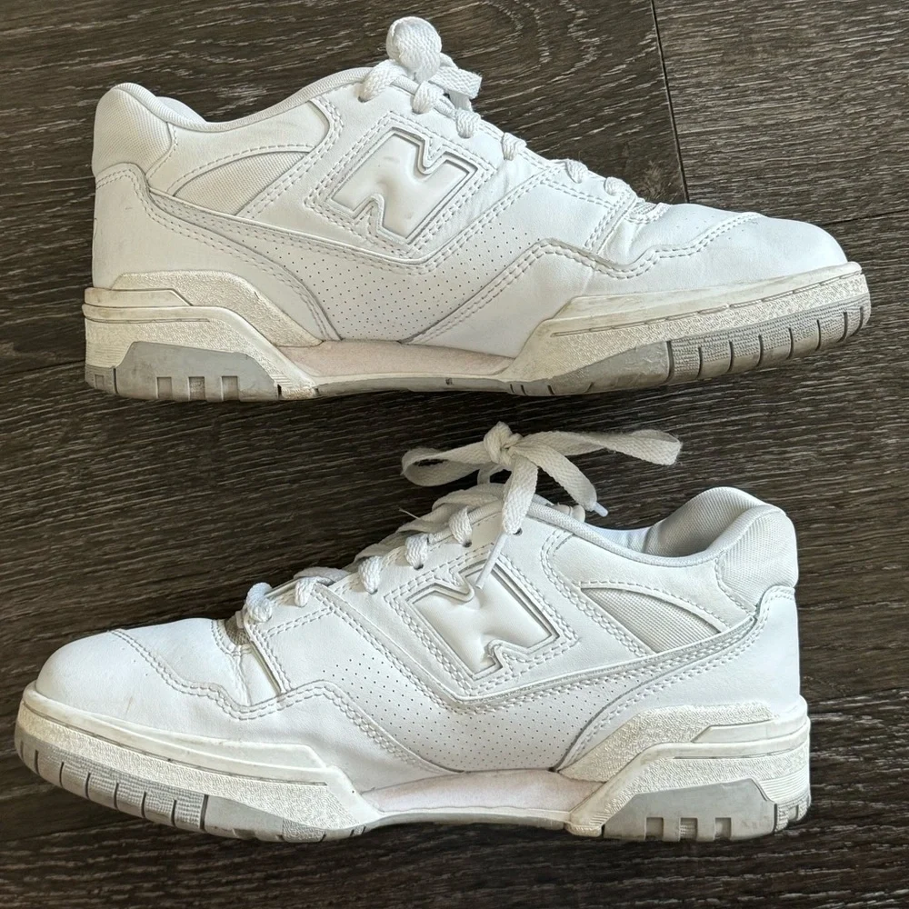 New Balance 550 - Picture 2 of 5